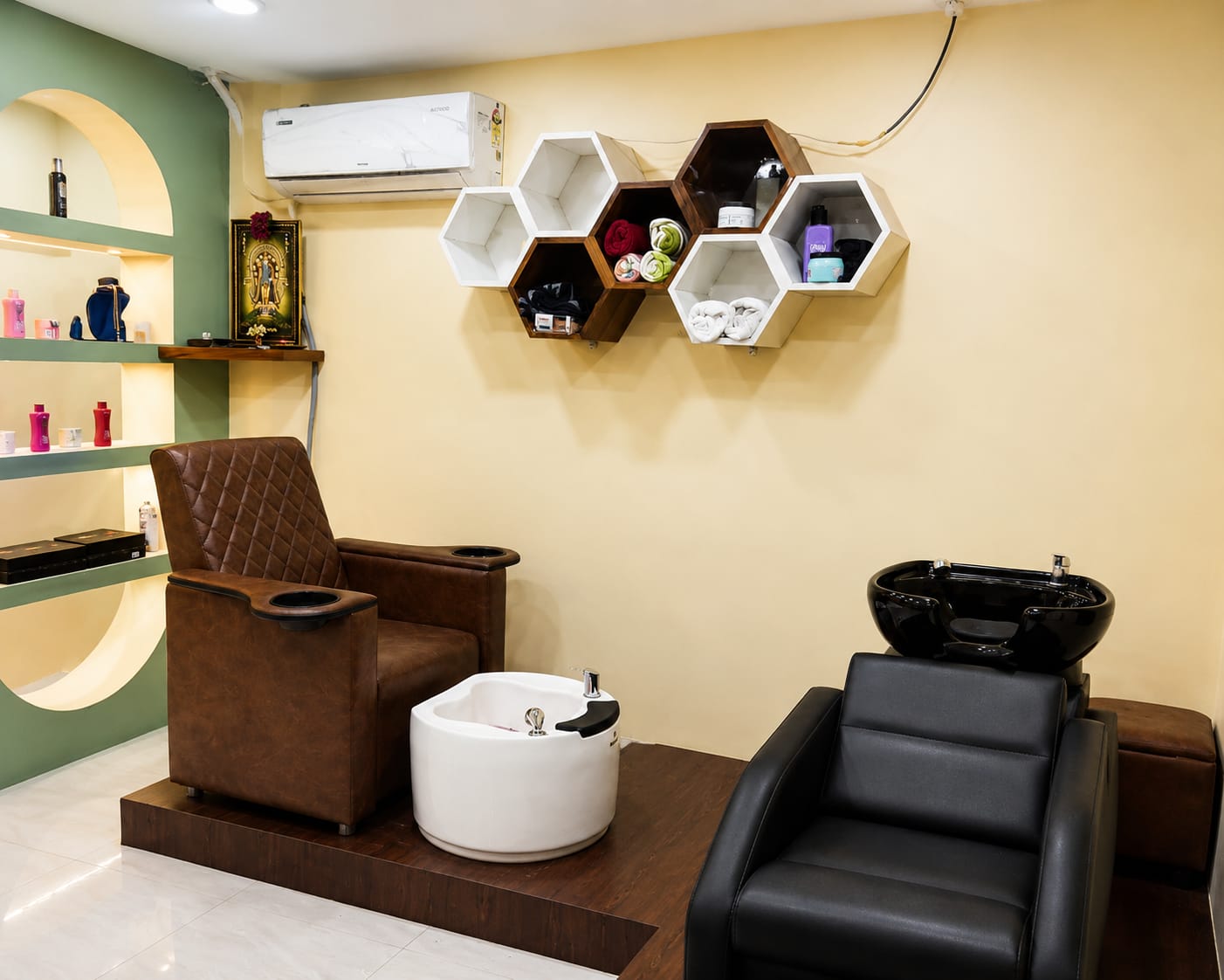 Pedicure and hair wash station with hexagon shelves